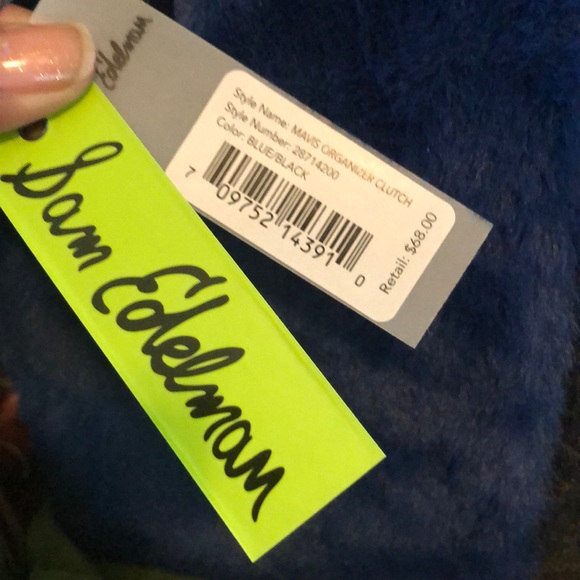 COPY - Sam Edelman Faux Fur Clutch - Picture 6 of 7